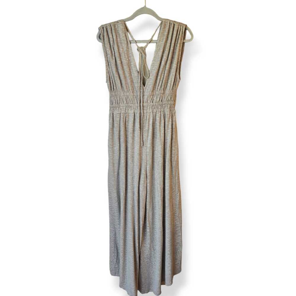 By Together Women's Deep V Jumpsuit Size M Loose Fit Wide Legs Summer So Comfy - Picture 8 of 10